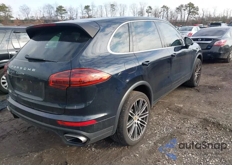 2018 Porsche Cayenne z USA, uszkodzony, nr VIN WP1AA2A27JKA01129